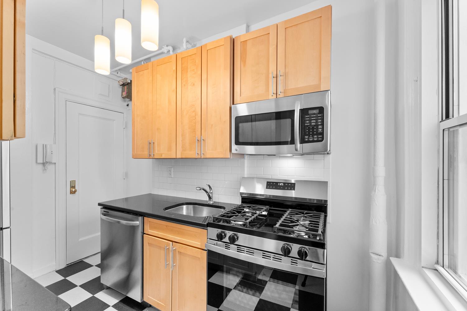 115 East 89th Street 8-E Upper East Side New York NY 10128