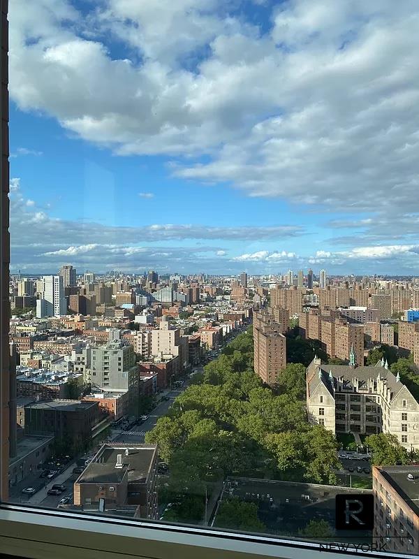 215-217 East 96th Street Upper East Side New York NY 10128