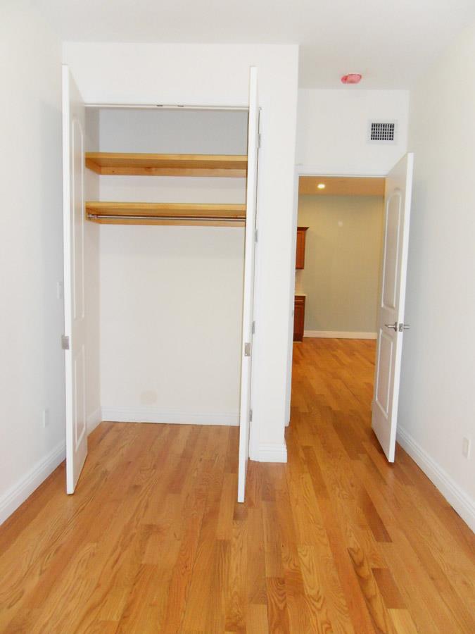 555 Eastern Parkway Crown Heights Brooklyn NY 11216