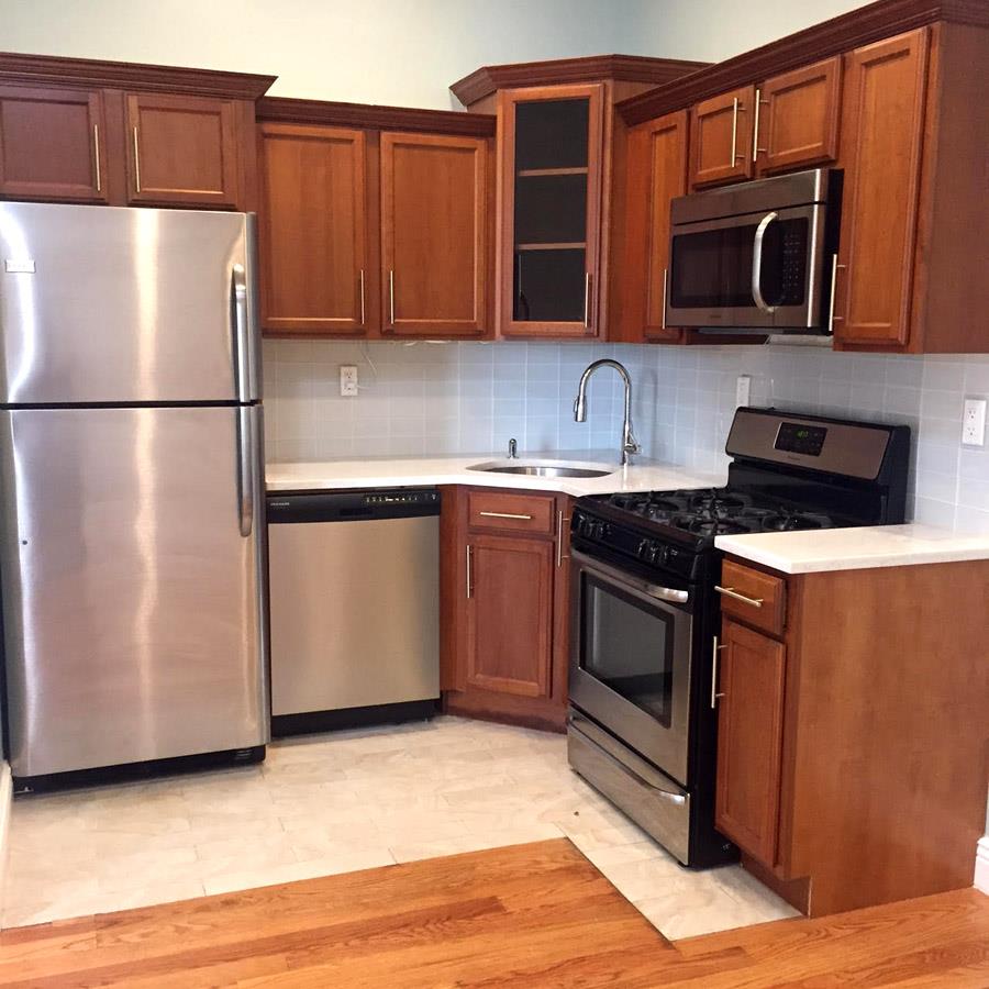 555 Eastern Parkway Crown Heights Brooklyn NY 11216
