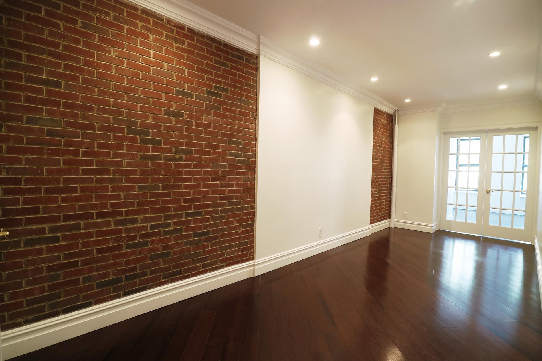 240 President Street 2-R Carroll Gardens Brooklyn NY 11231