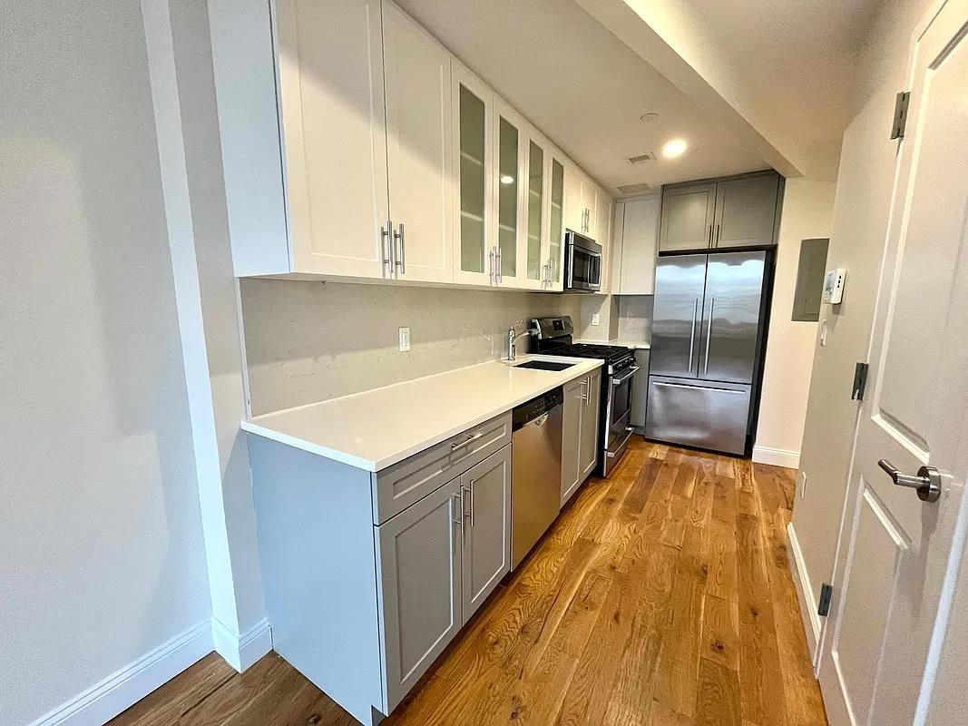 490 Myrtle Avenue 4N Clinton Hill Brooklyn NY 11205