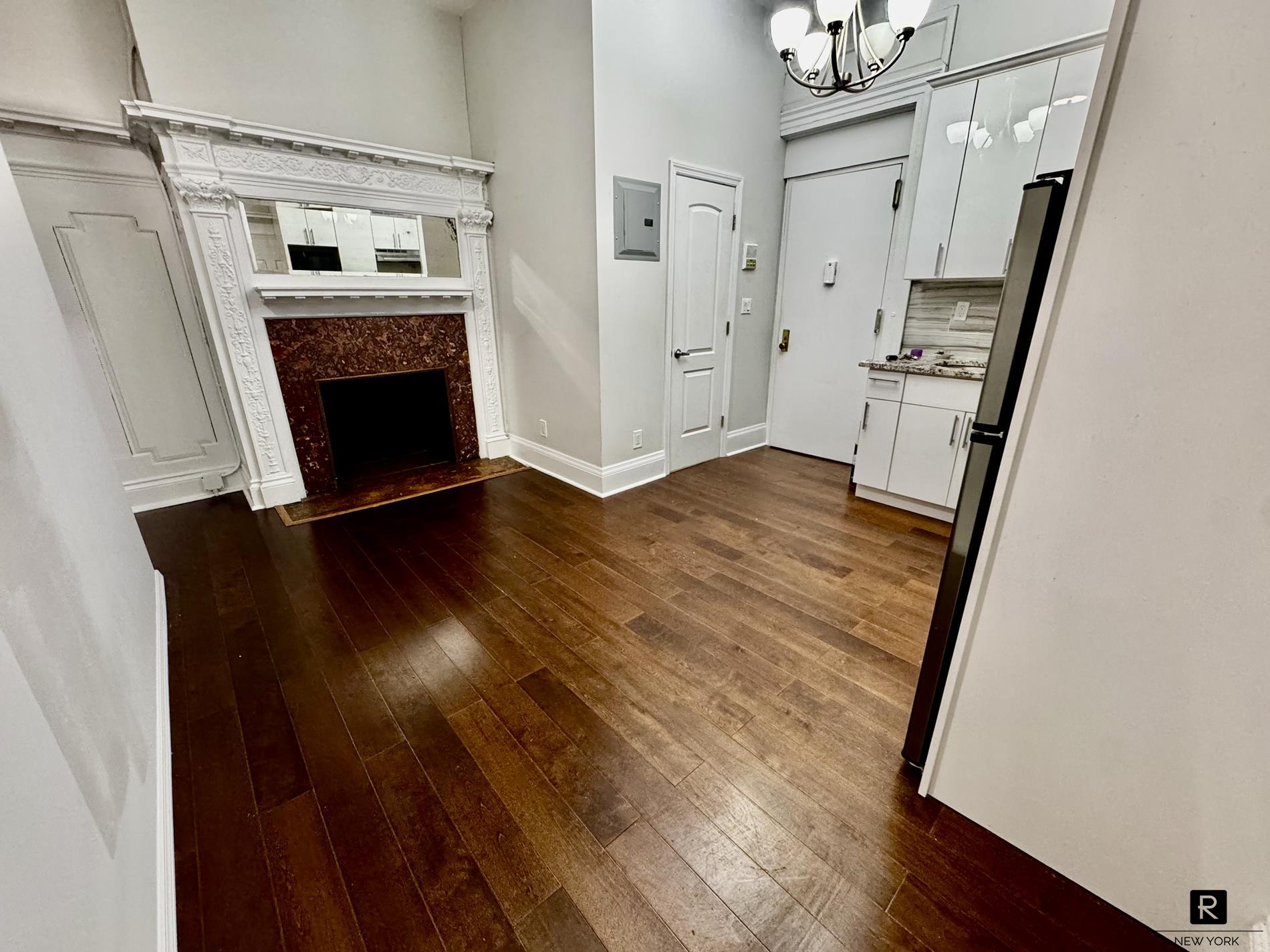 321 West 89th Street Upper West Side New York NY 10024