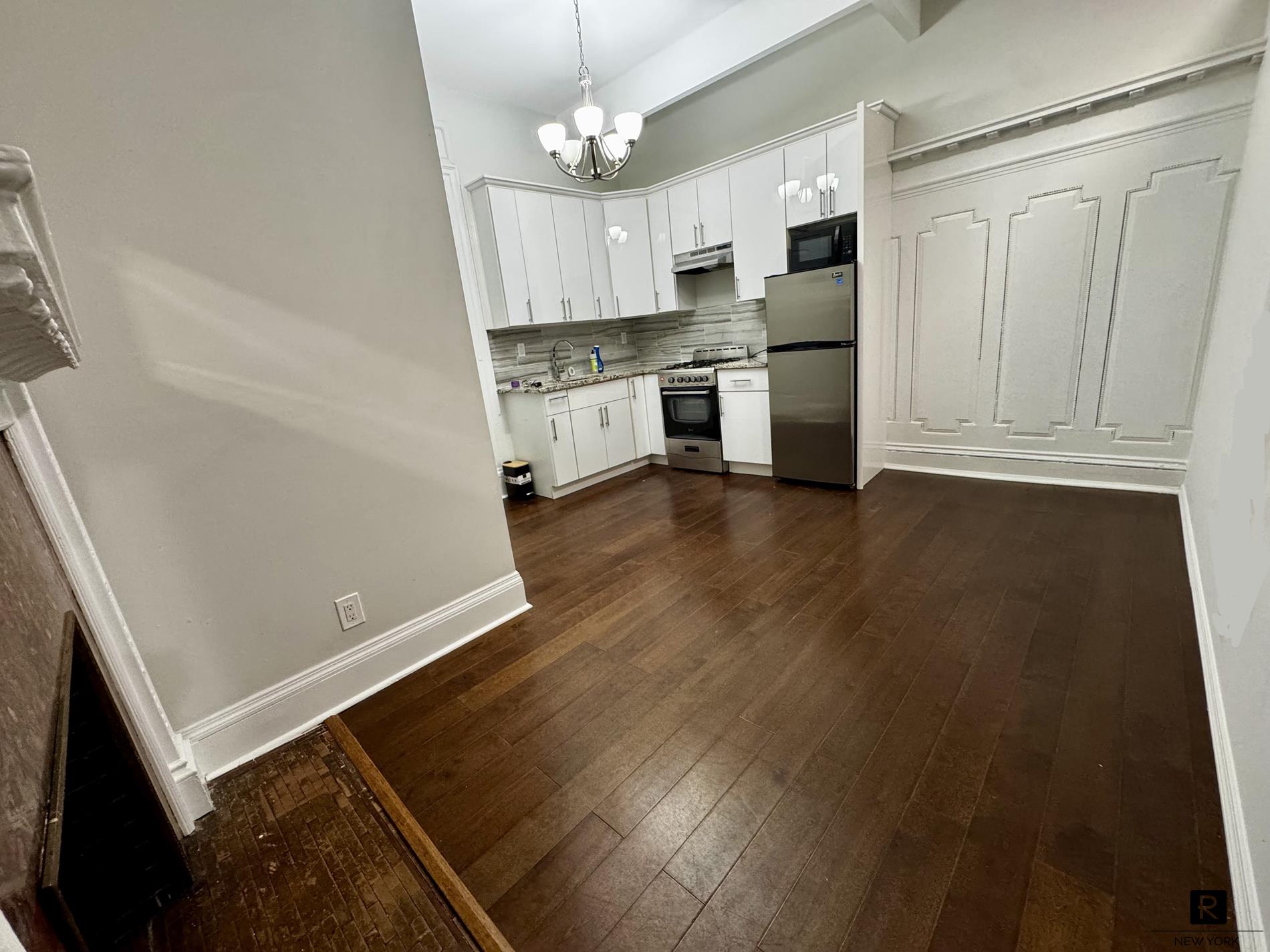 321 West 89th Street Upper West Side New York NY 10024