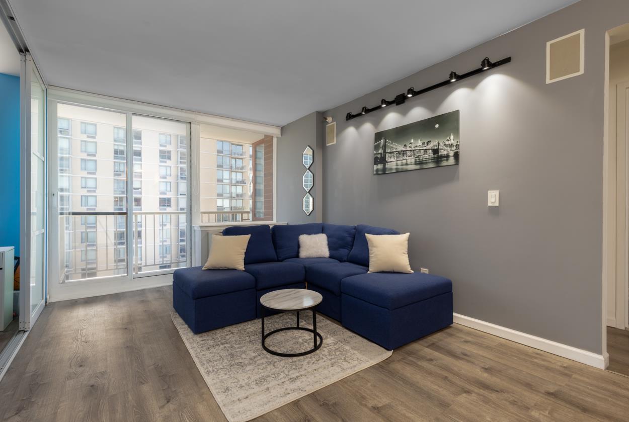 4-74 48th Avenue 15-E Hunters Point Queens NY 11109