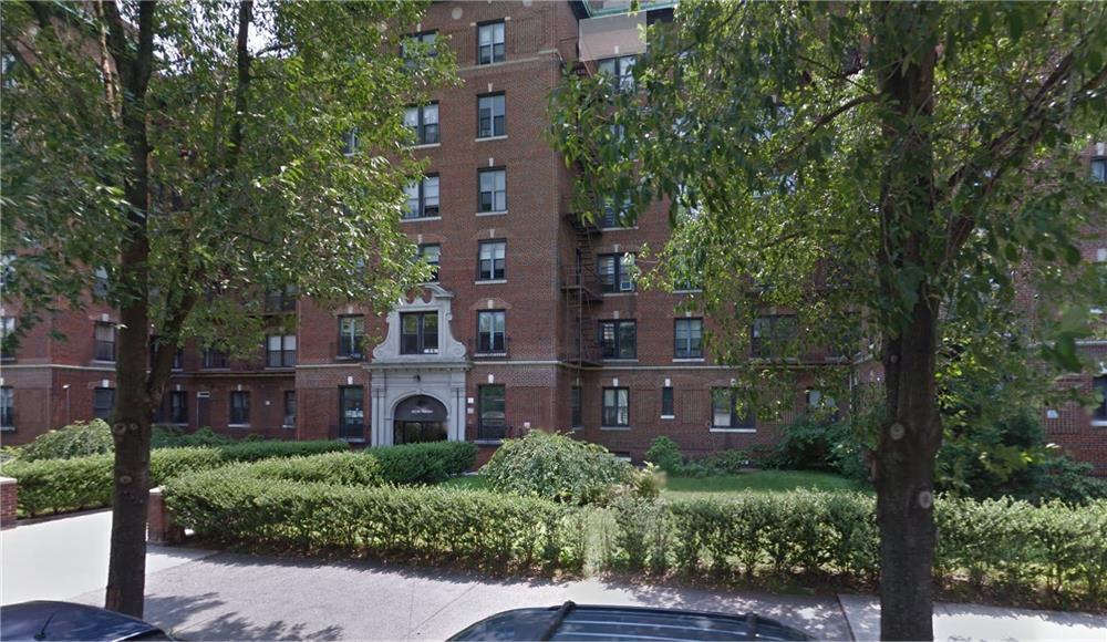 31 Ocean Parkway Windsor Terrace Brooklyn NY 11218