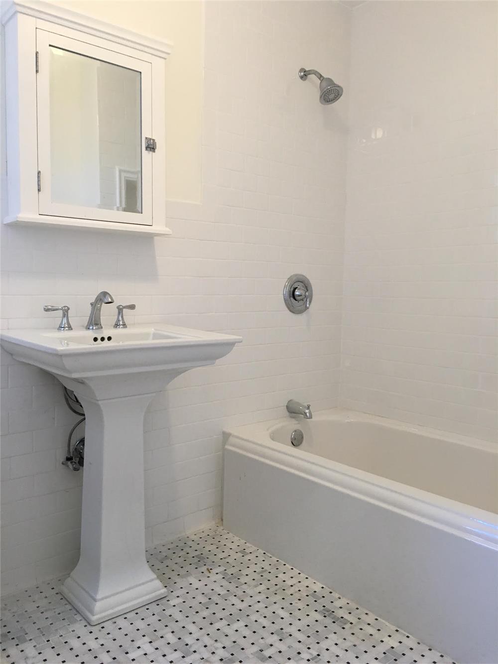 39-62 51st Street Sunnyside Gardens Queens NY 11377