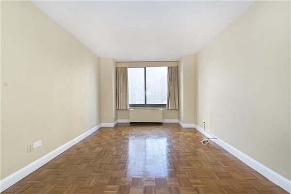 155 West 70th Street, #4-F