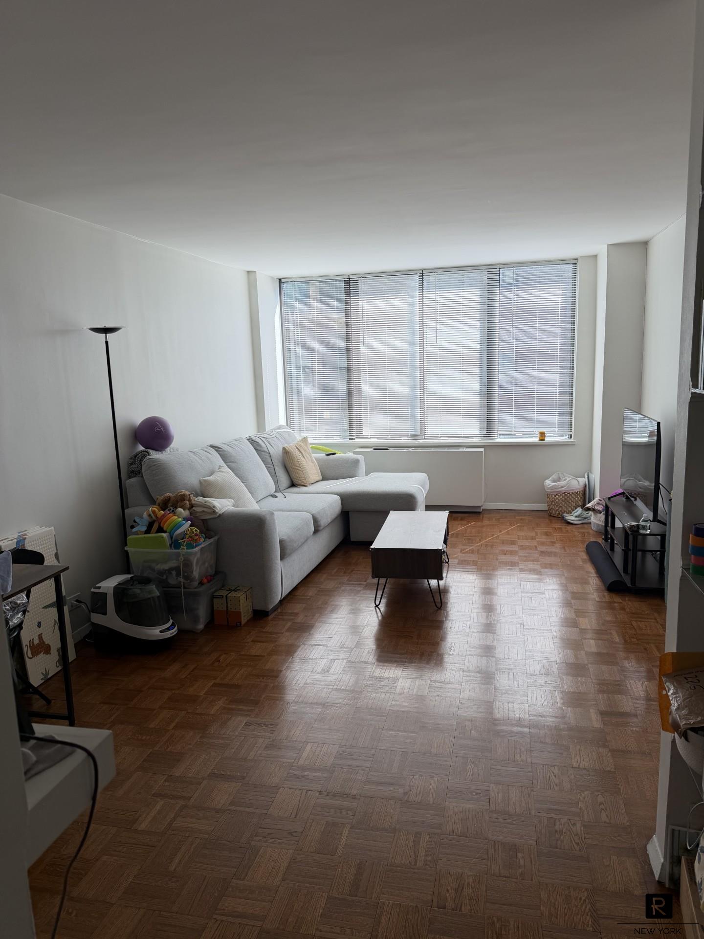 445 Fifth Avenue Midtown East New York NY 10016