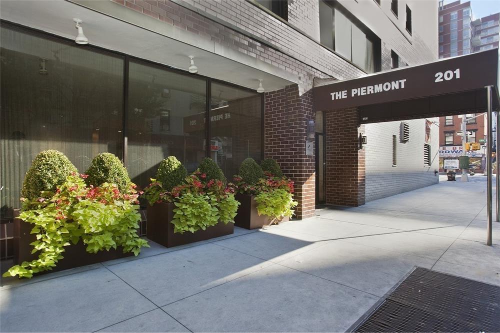 201 West 21st Street Chelsea New York NY 10011