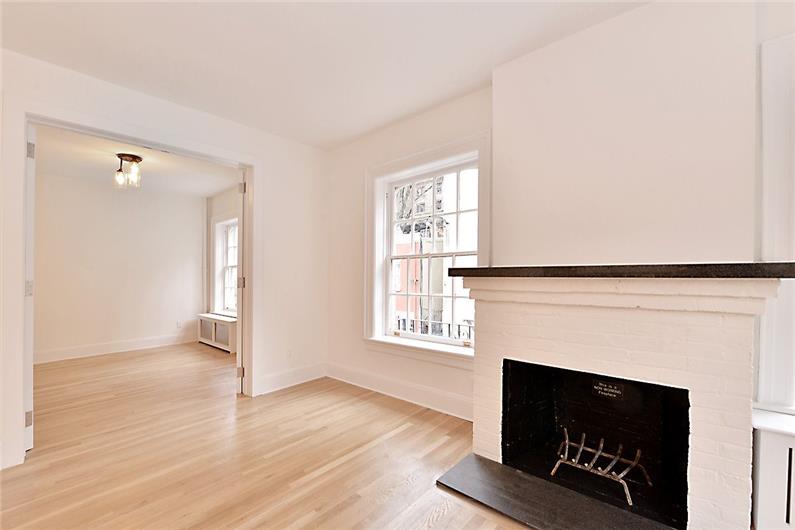 1 MacDougal Alley 1 Greenwich Village New York NY 10011