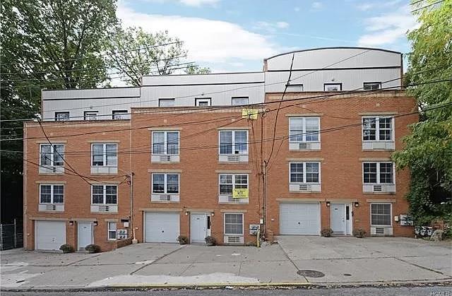 3405 Riverdale Avenue, #1