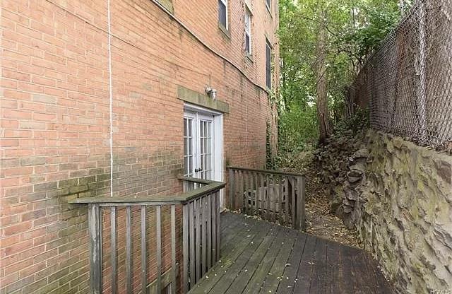 3405 Riverdale Avenue, #1