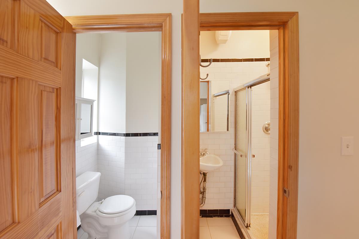 234-236 Thompson Street, #13