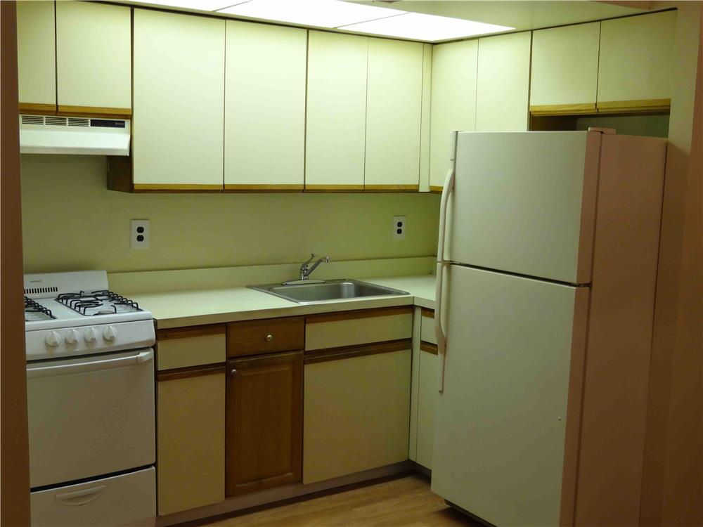 20 Abingdon Avenue Great Kills Staten Island NY 10308 R New York