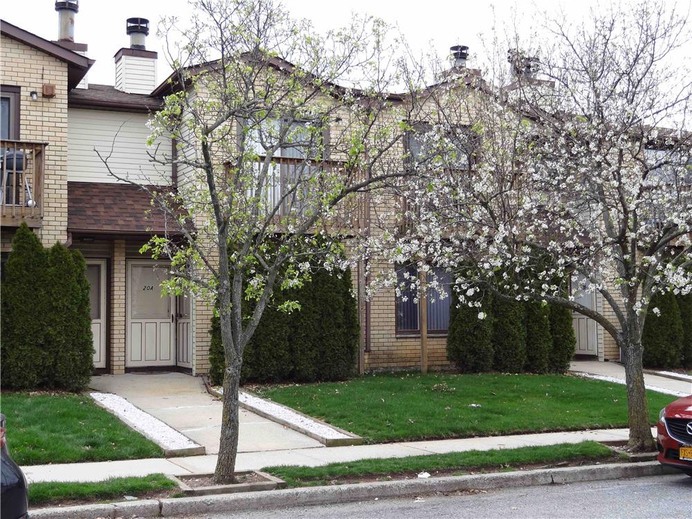 20 Abingdon Avenue Great Kills Staten Island NY 10308 R New York