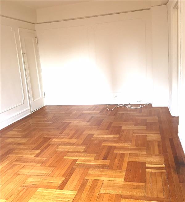 201 East 35th Street Midtown East New York NY 10016