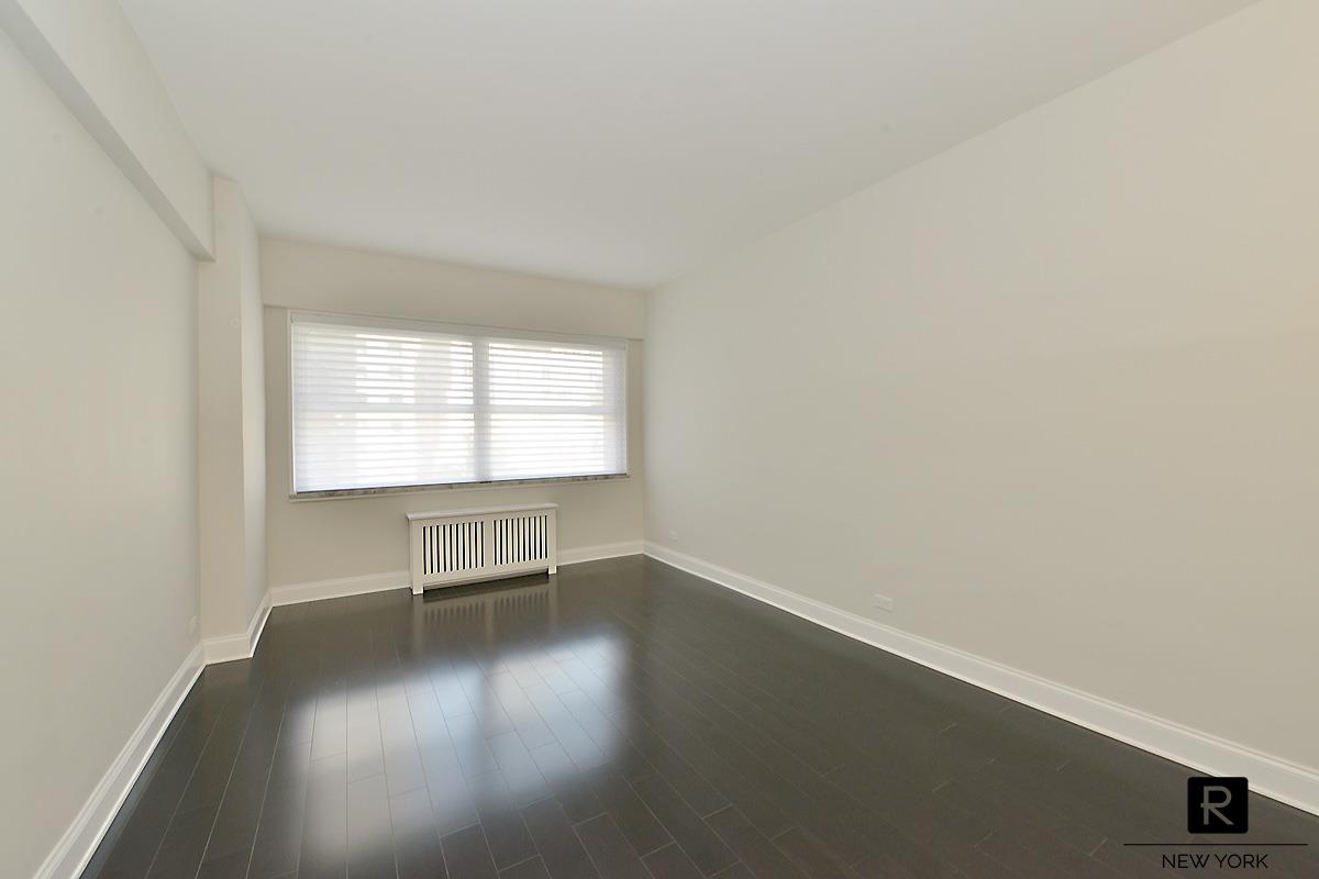 58 West 58th Street Central Park South New York NY 10019