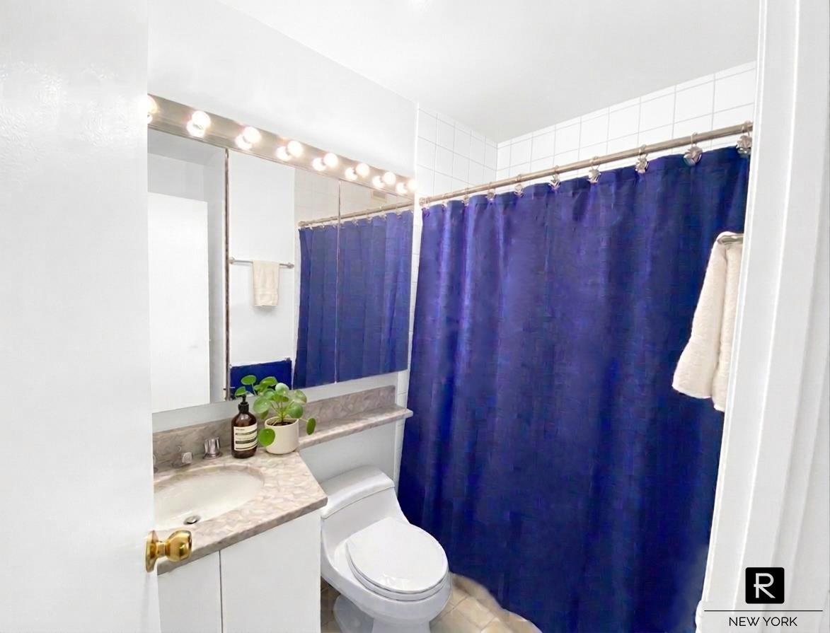 350 West 50th Street 4RR Clinton New York NY 10019