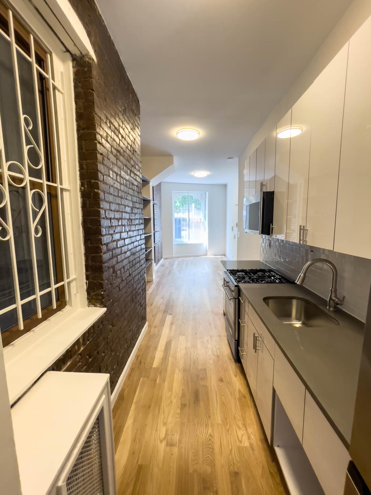 257 West 10th Street 1-E W. Greenwich Village New York NY 10011