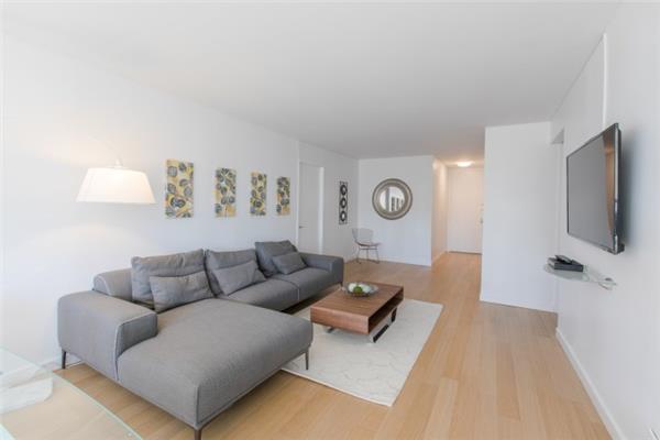 124 West 60th Street 32N-LE Lincoln Square New York NY 10023