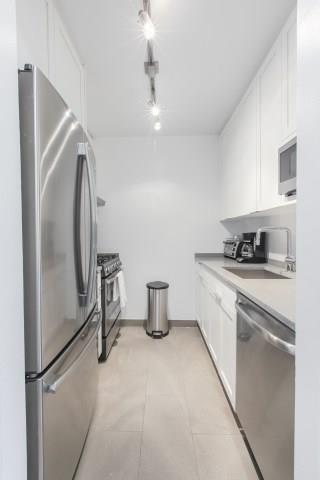 124 West 60th Street 32N-LE Lincoln Square New York NY 10023