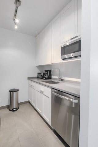 124 West 60th Street 32N-LE Lincoln Square New York NY 10023