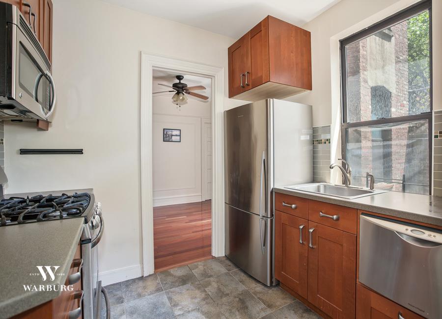 411 West 44th Street, #13