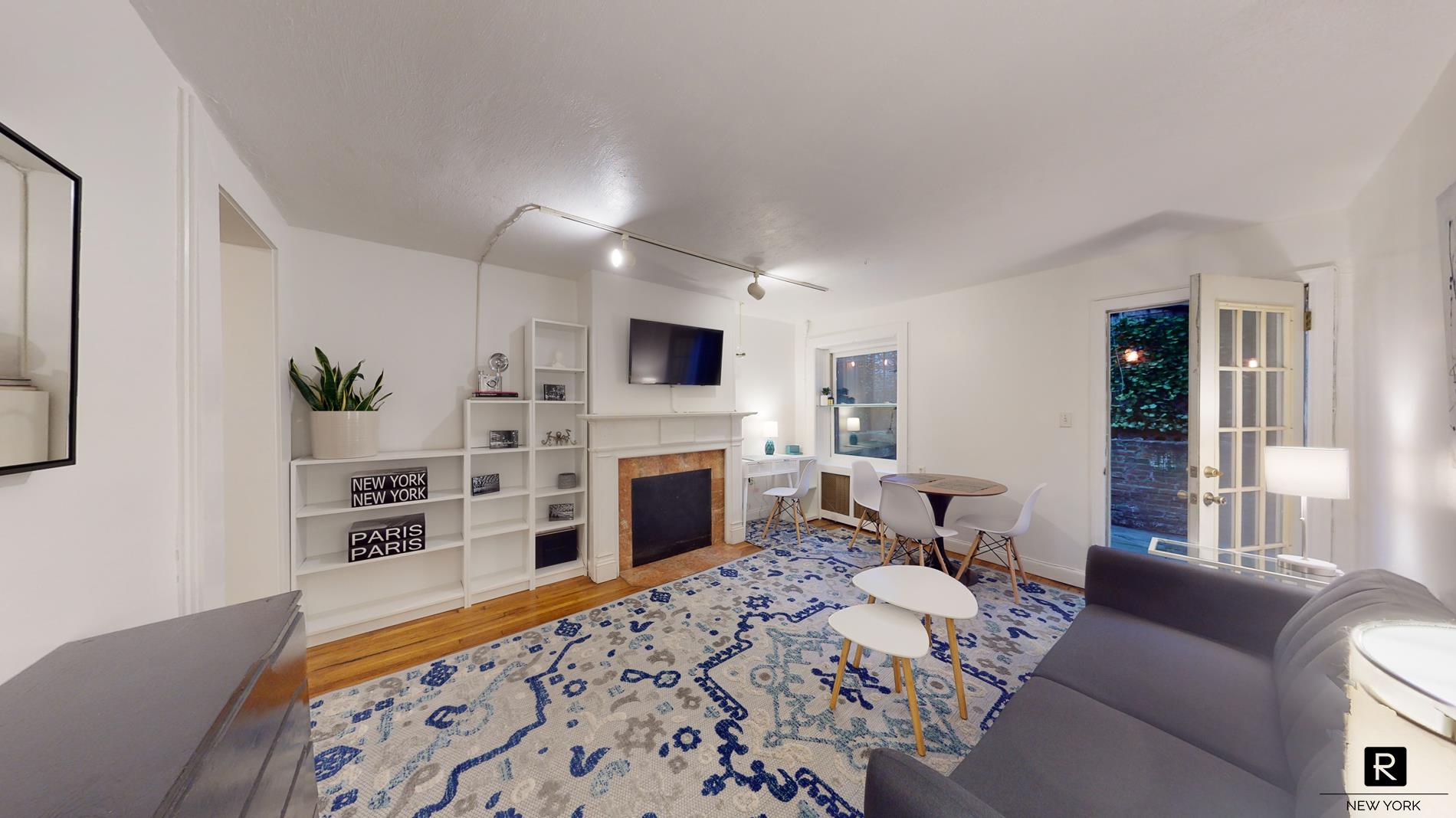 31 West 10th Street Greenwich Village New York NY 10011