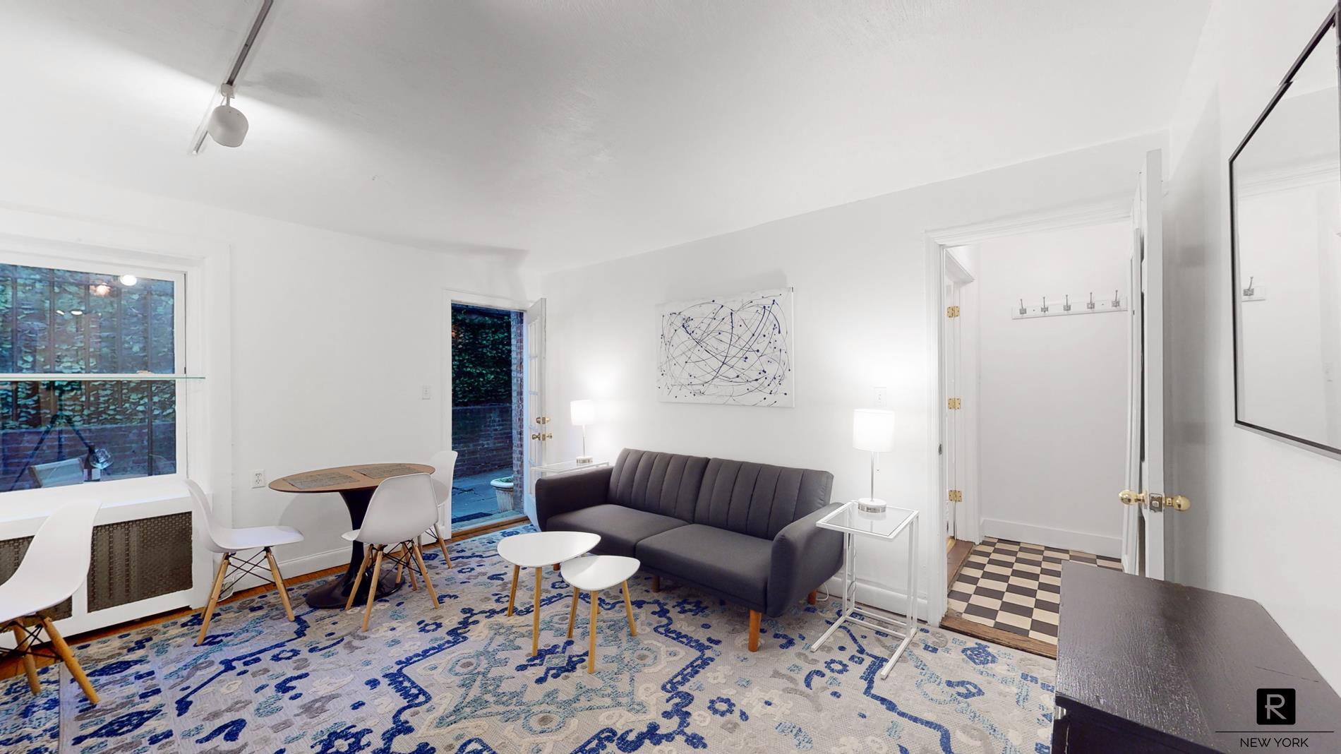 31 West 10th Street Greenwich Village New York NY 10011