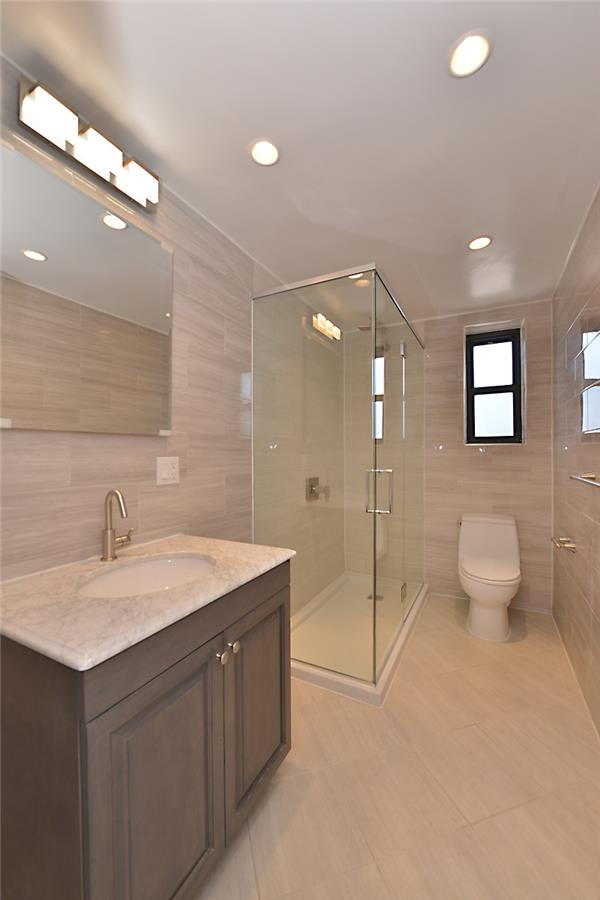 161 West 16th Street, #14-L