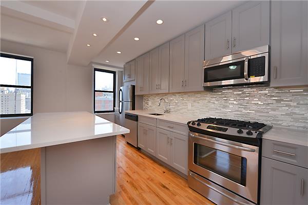 161 West 16th Street, #14-L