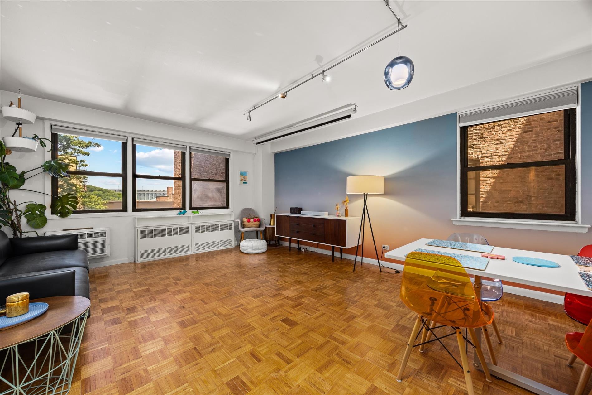 579 West 215th Street Inwood New York NY 10034