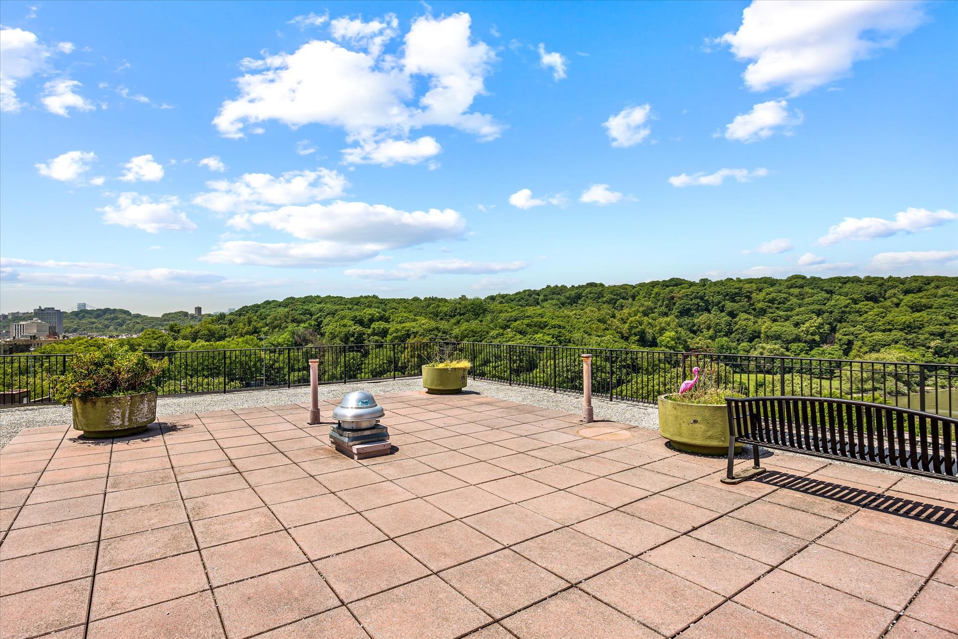 579 West 215th Street Inwood New York NY 10034