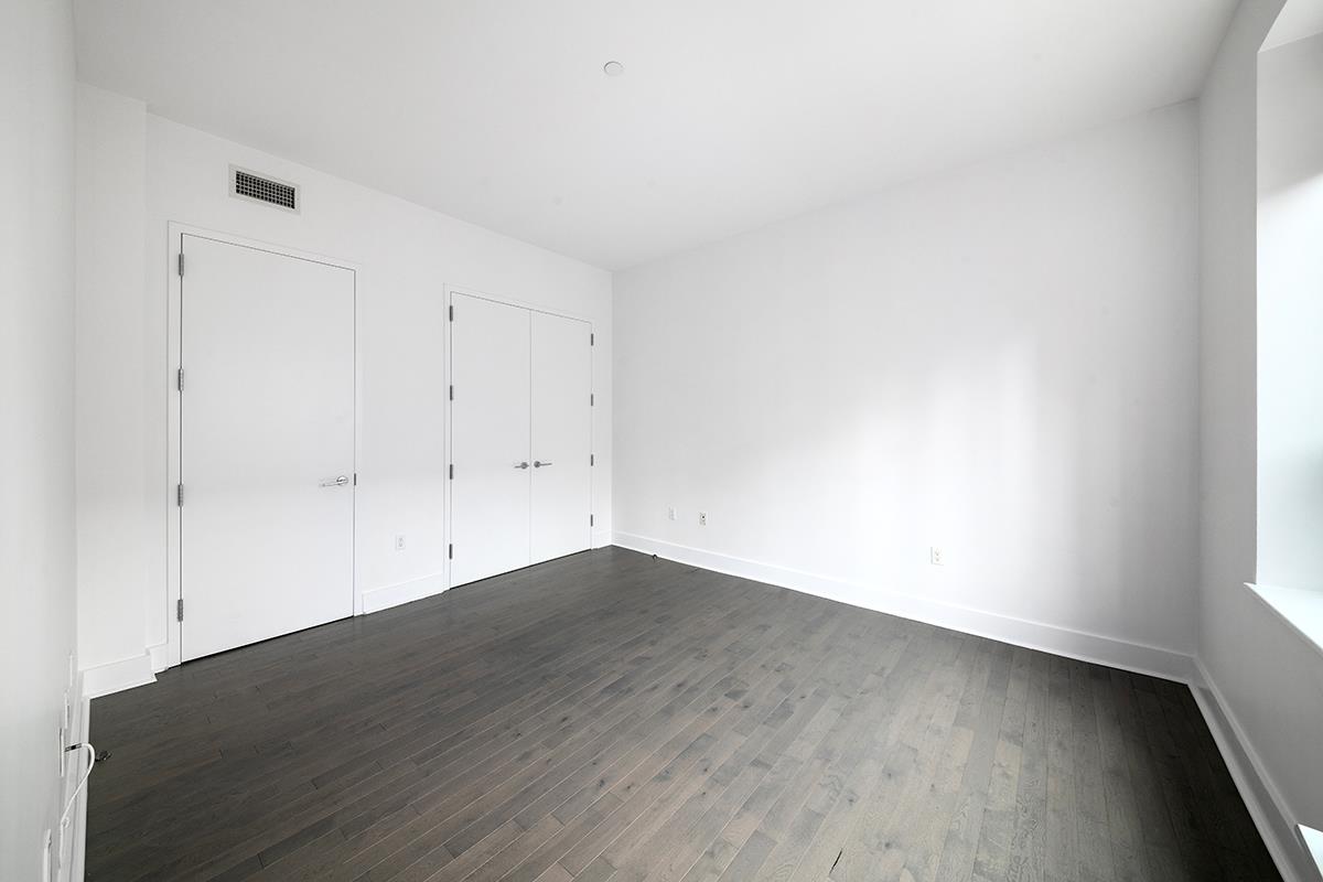 416 West 52nd Street 500 Clinton New York NY 10019