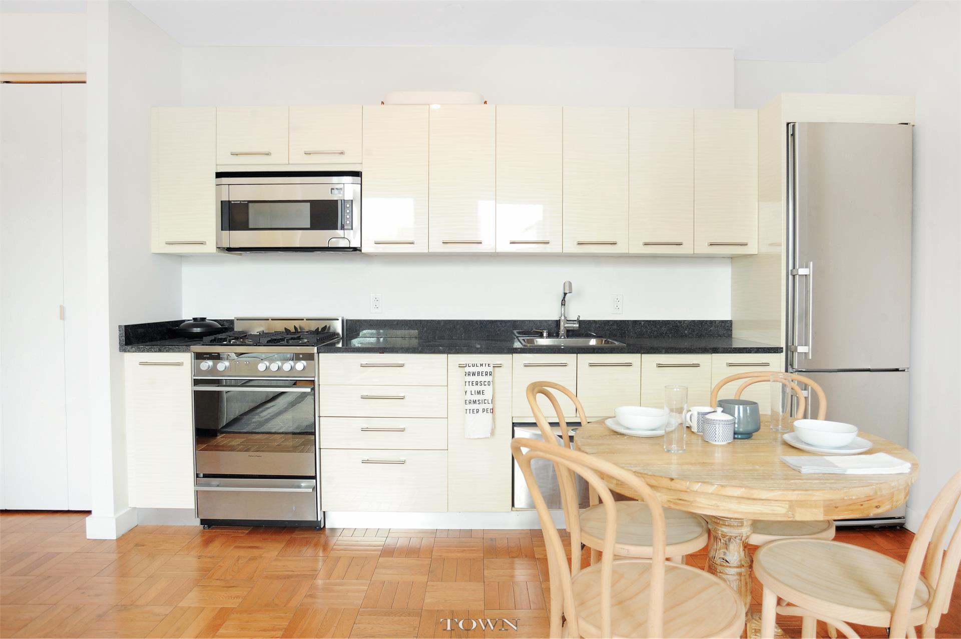 20 Exchange Place, #423