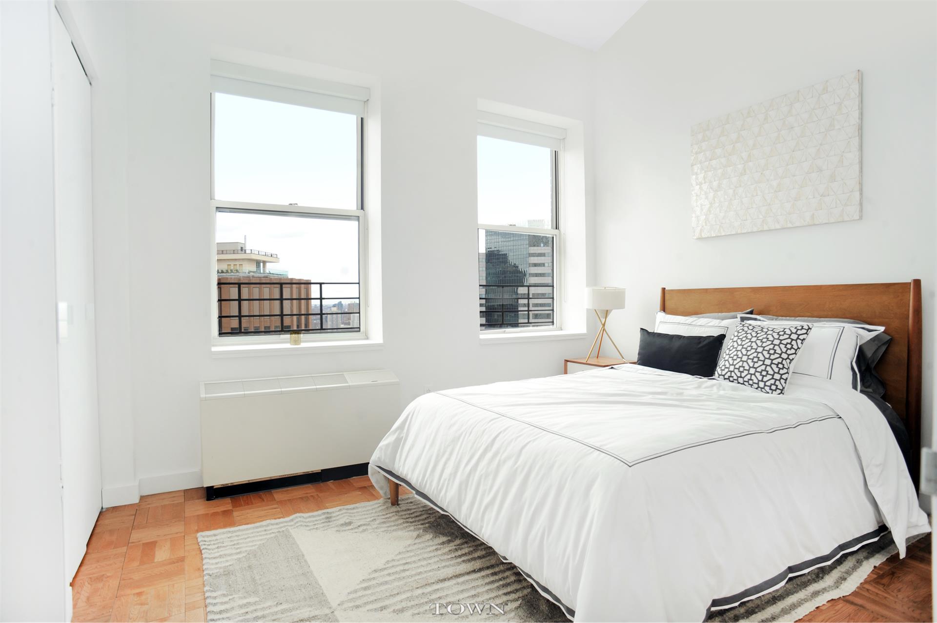 20 Exchange Place, #423