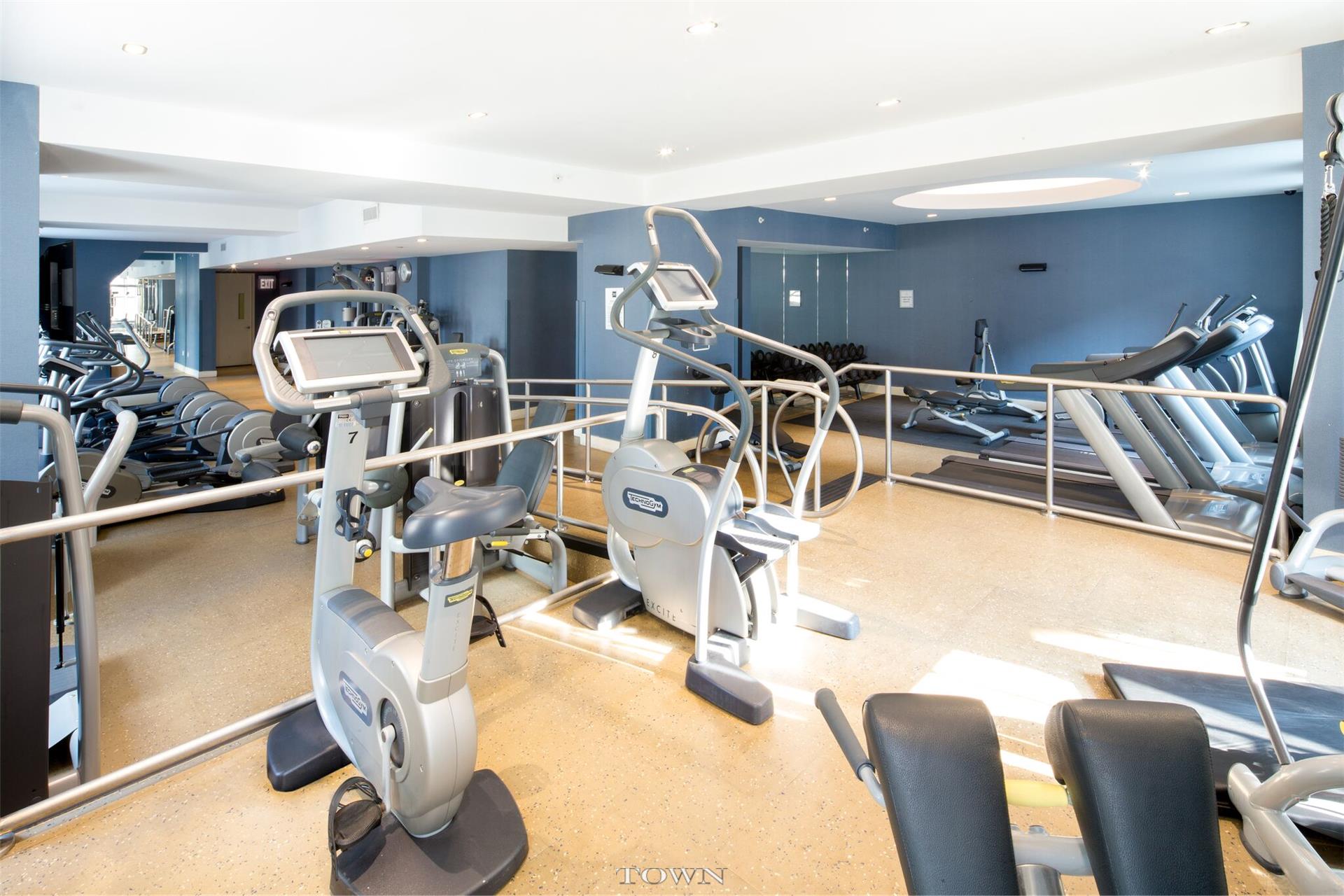 20 Exchange Place, #423