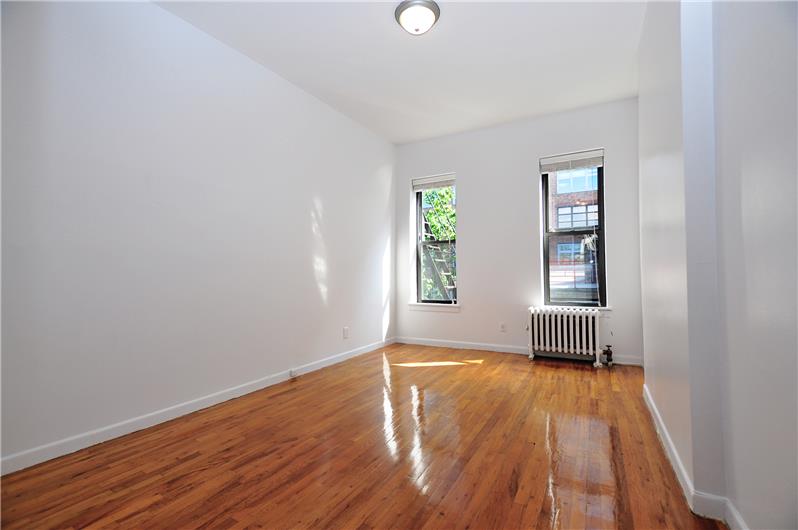320 West 17th Street 5-RW Chelsea New York NY 10011