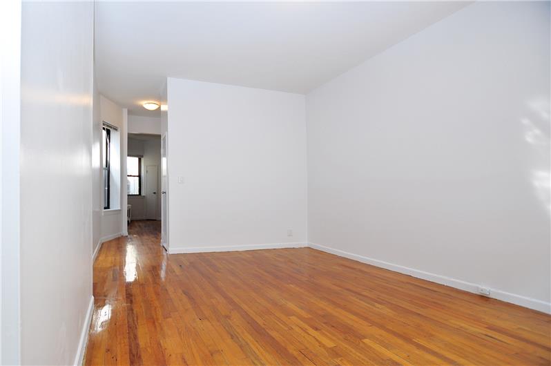 320 West 17th Street 5-RW Chelsea New York NY 10011