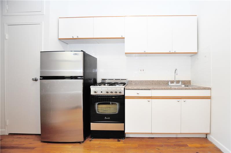 320 West 17th Street 5-RW Chelsea New York NY 10011