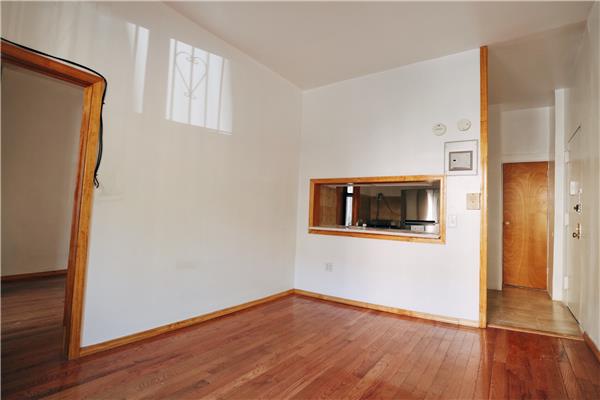 318 6th Street, #4