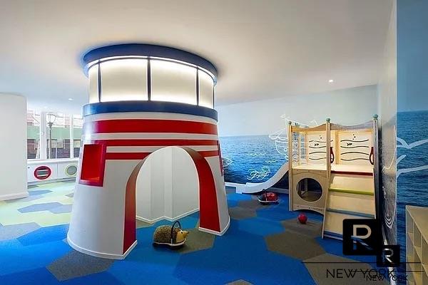 212 Warren Street Battery Park City New York NY 10282