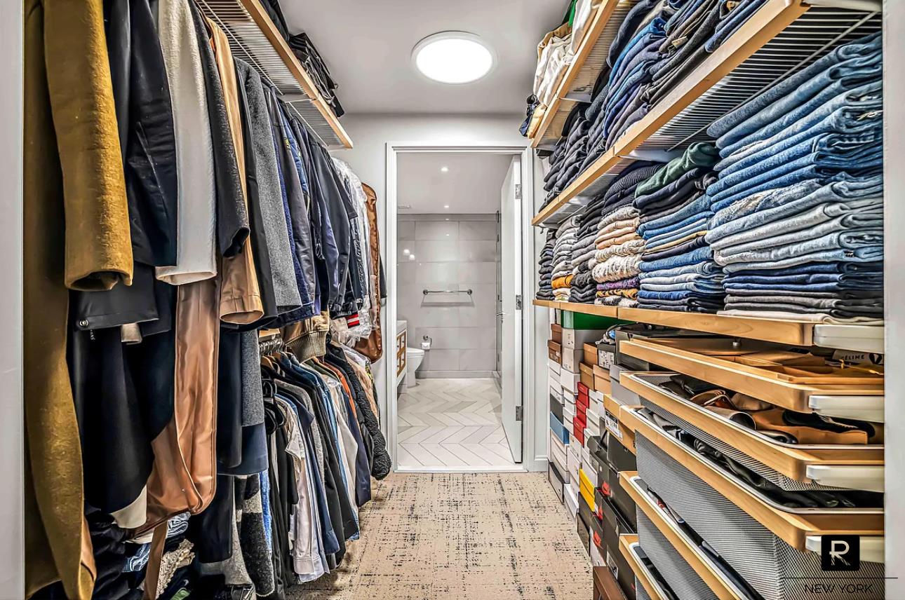 212 Warren Street Battery Park City New York NY 10282