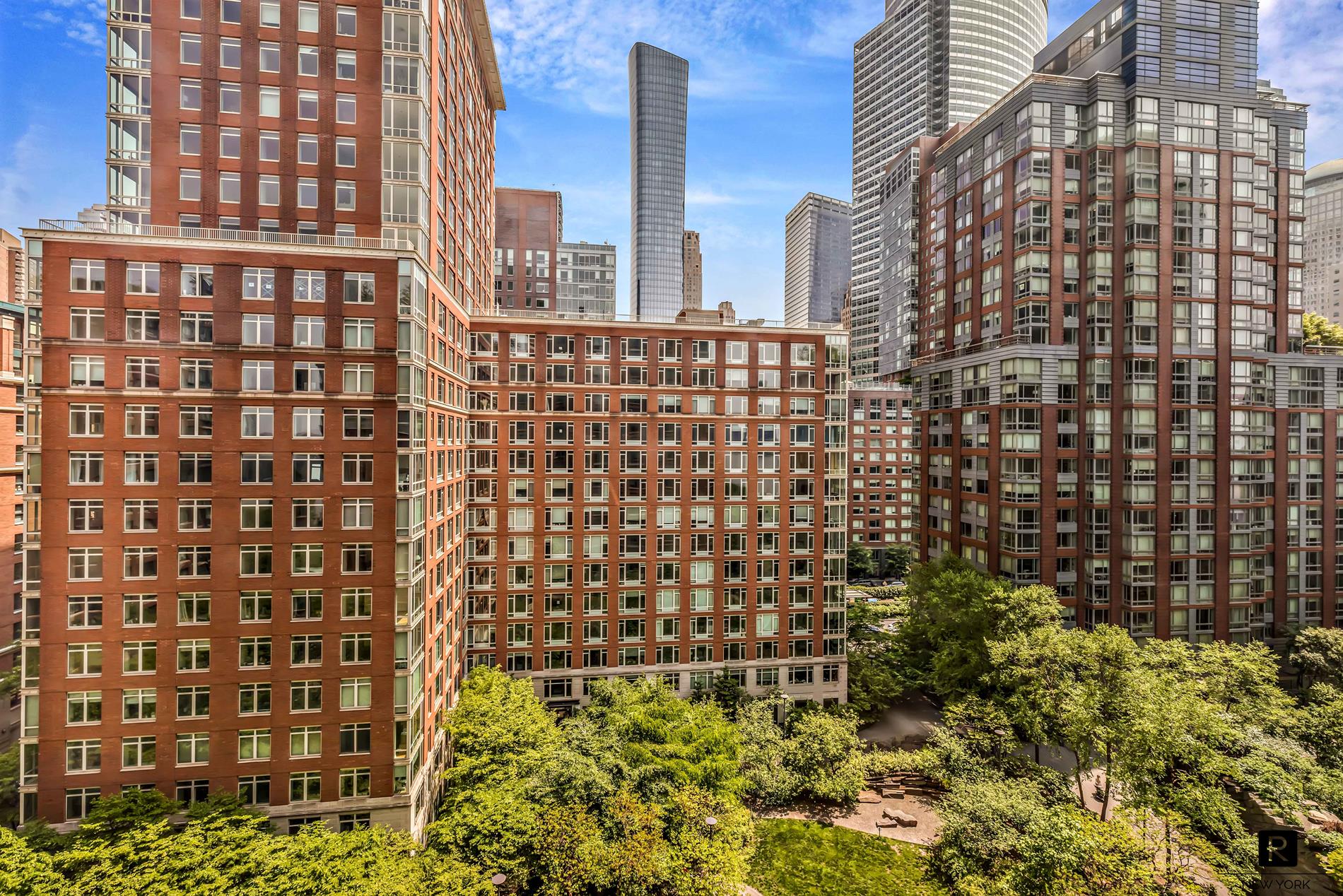 212 Warren Street Battery Park City New York NY 10282