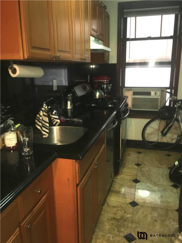 89 MacDougal Street, #6-A