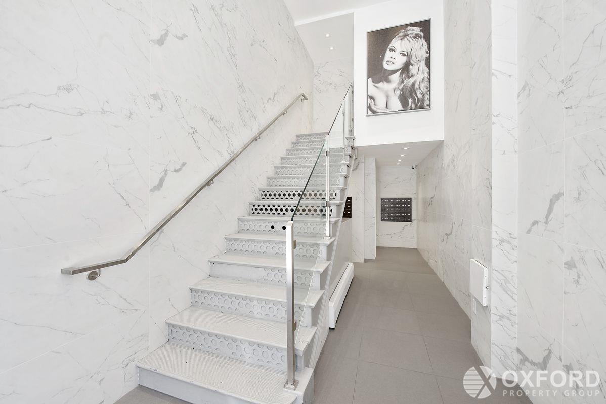220 Park Avenue South, #5-A