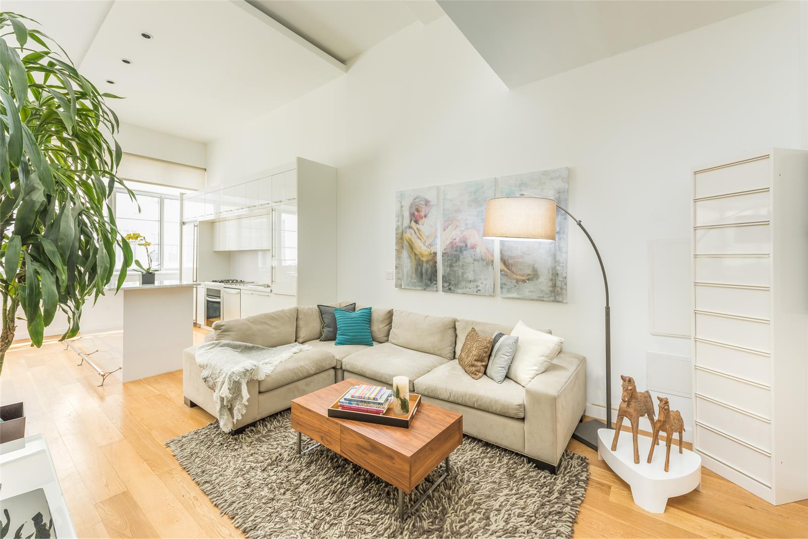 27-28 Thomson Avenue 438 Long Island City Queens NY 11101