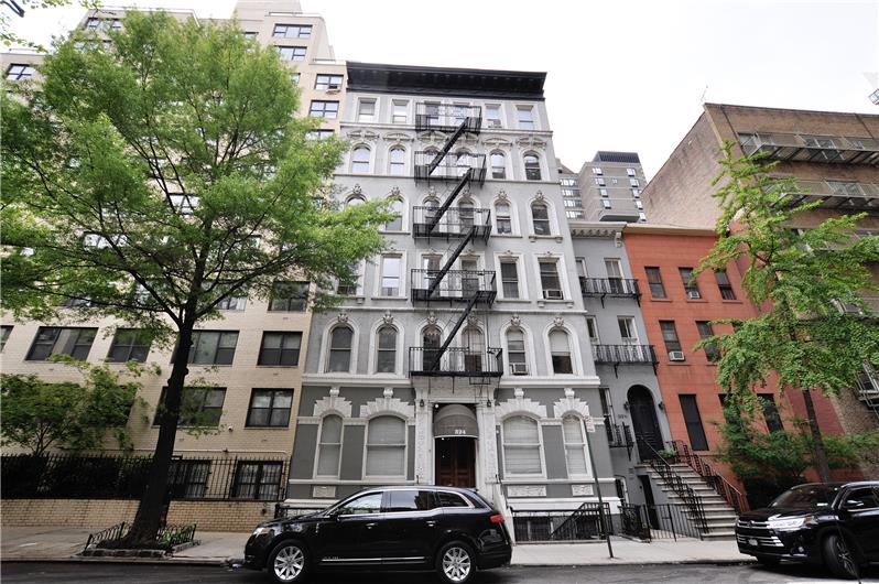 324 East 50th Street LB Turtle Bay New York NY 10022