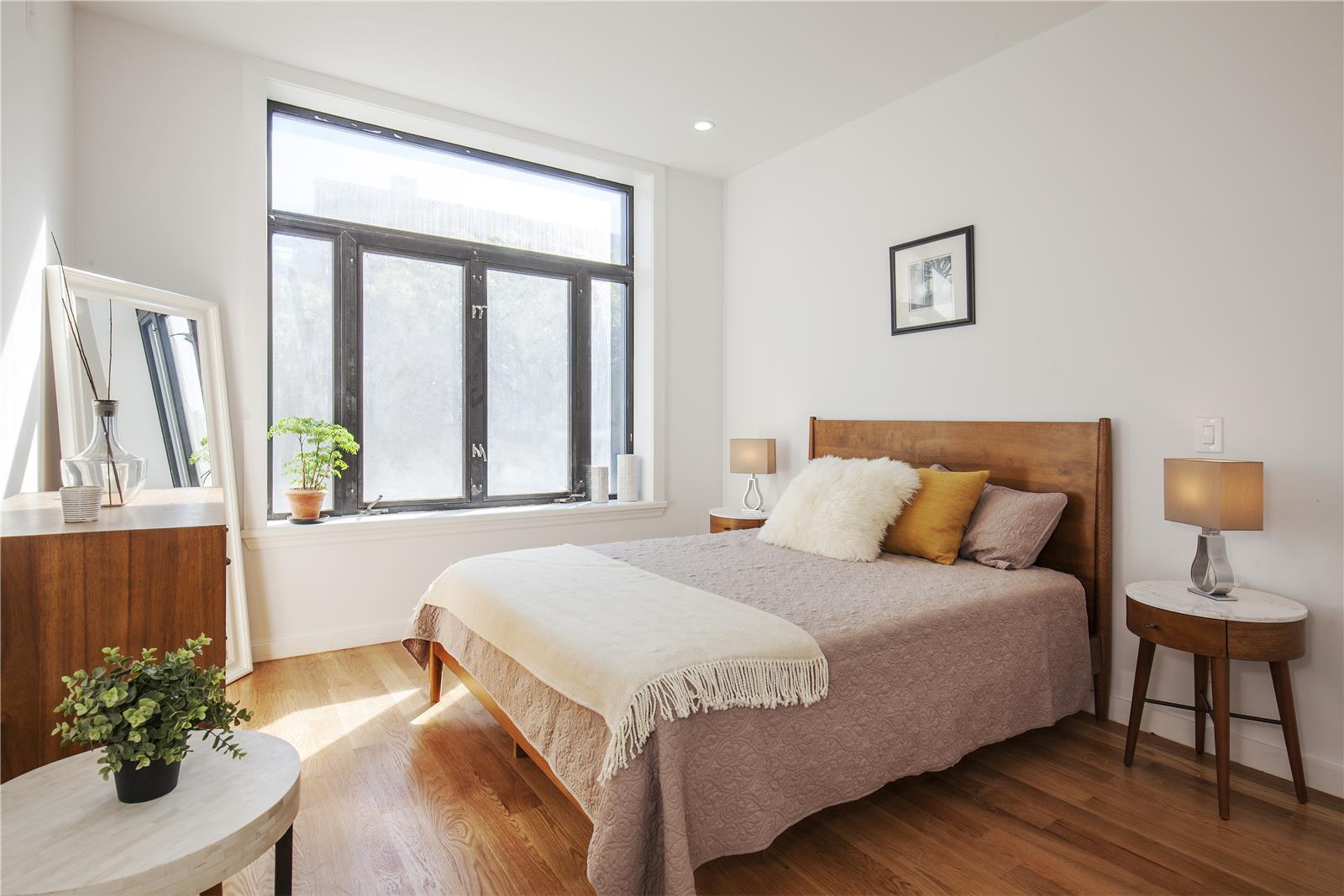 244 Franklin Avenue, #5-A